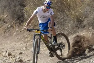 Martín Vidaurre gana su 5ta Copa del mundo en Lenzerheide